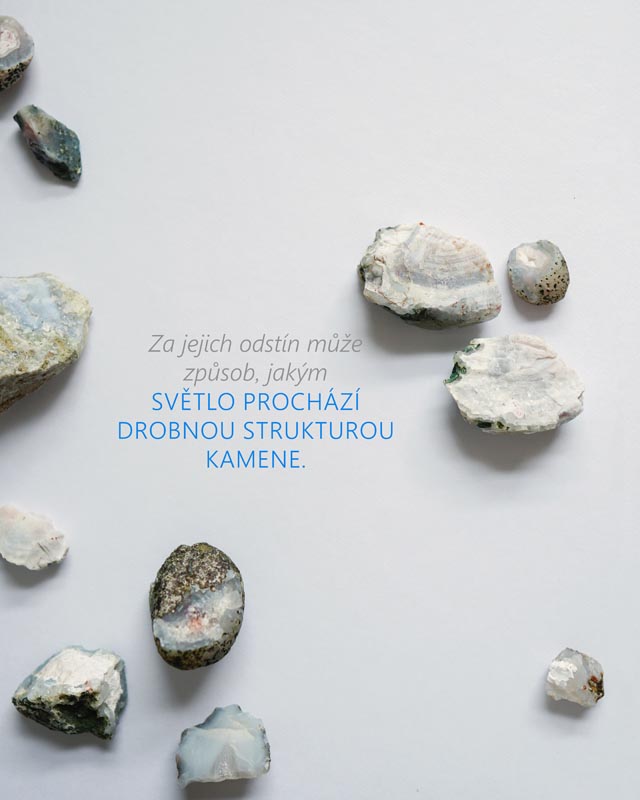 Modrý chalcedon neexistuje - optický klam